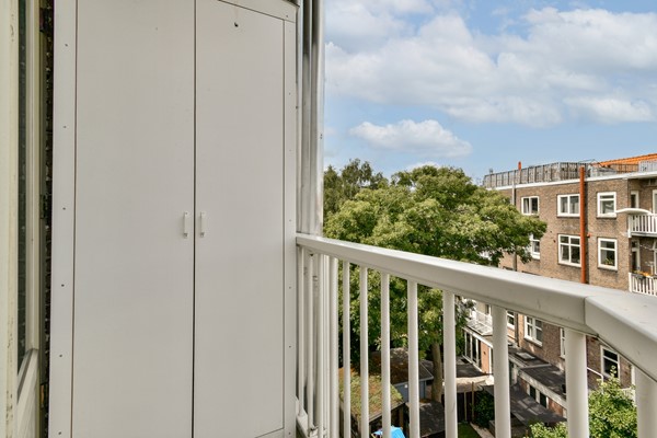 Medium property photo - Roerstraat 12-4, 1078 LN Amsterdam